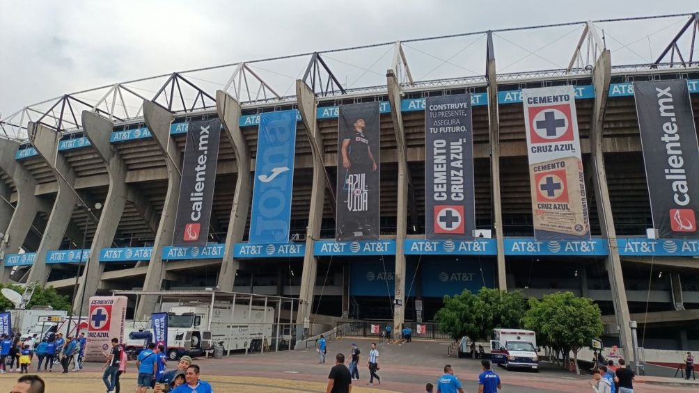 Las inmediaciones del Estadio Azteca