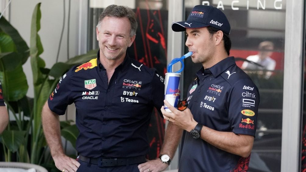 Horner junto a Checo Pérez