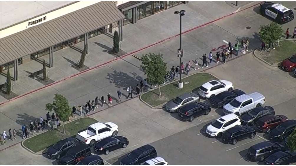 Tiroteo en centro comercial de Texas deja 9 muertos incluido el tirador