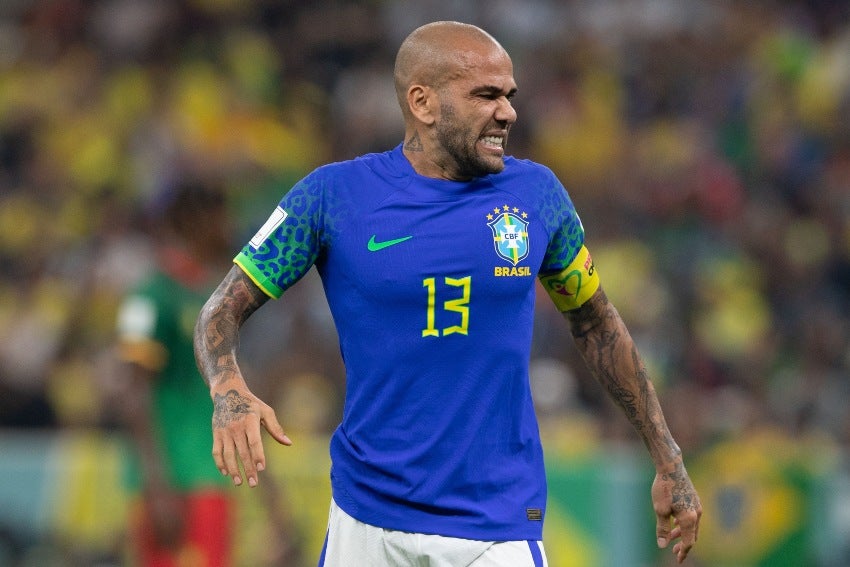 Dani Alves en Qatar 2022 con Brasil