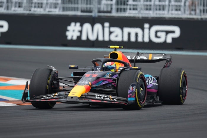 Checo Pérez durante el GP de Miami