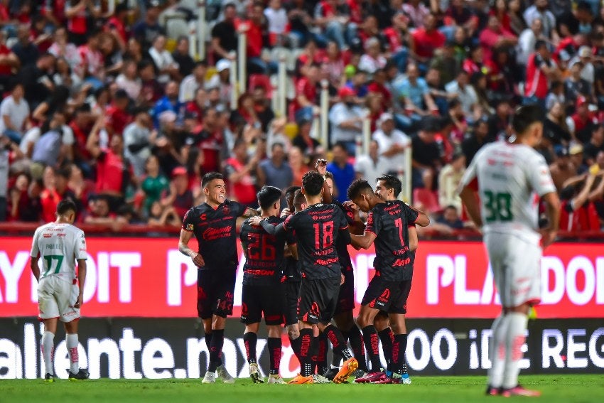 Atlas en celebración de gol