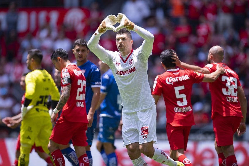 Volpie en celebración de gol