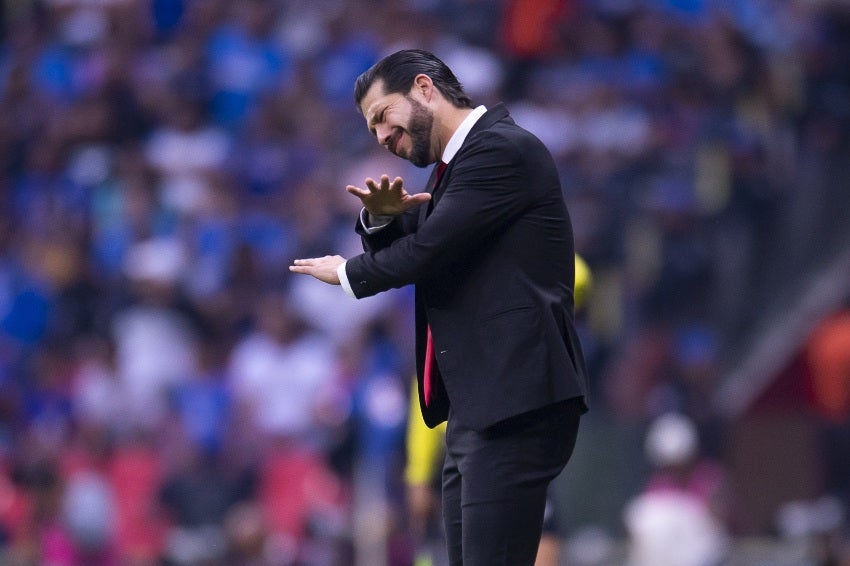 Benjamín Mora en un partido del Atlas