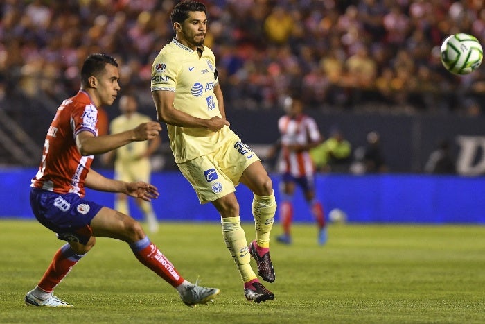 Henry durante el juego vs San Luis