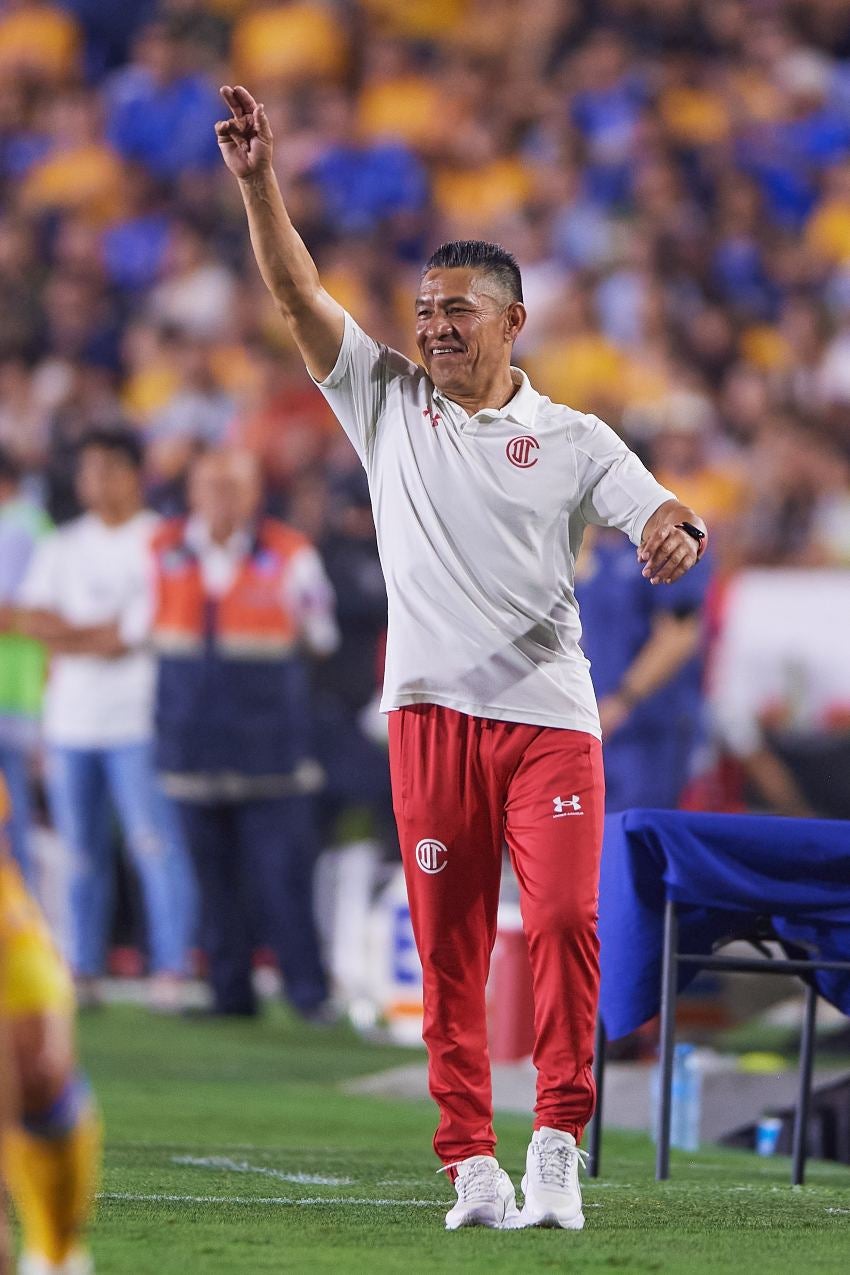 Nacho Ambriz en el juego ante Toluca