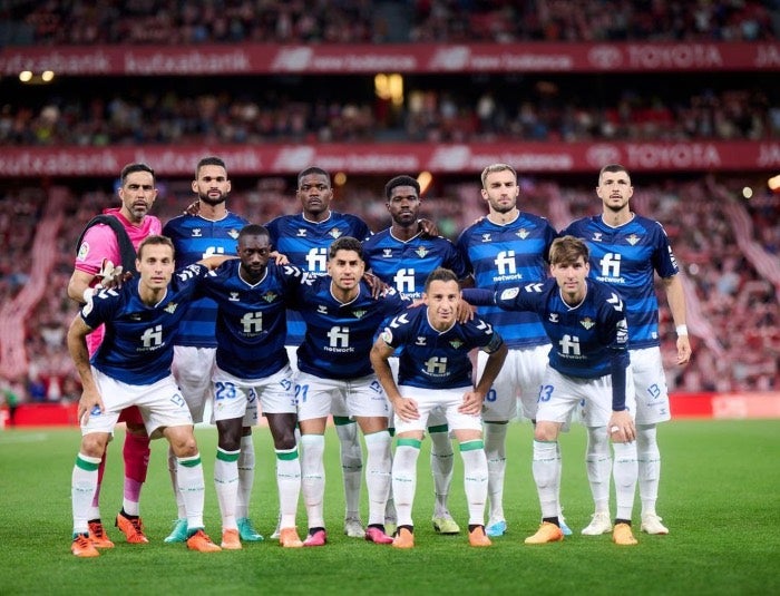 Foto del equipo previo a iniciar el juego