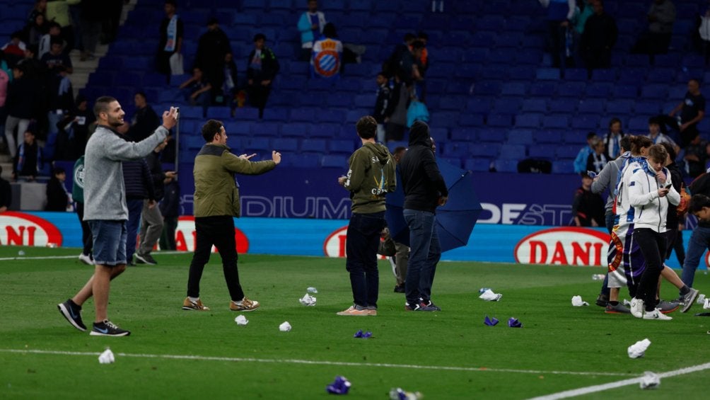 Así lucía la cancha tras los hechos