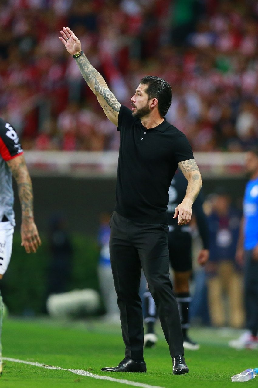 Benjamín Mora en el Clásico Tapatío