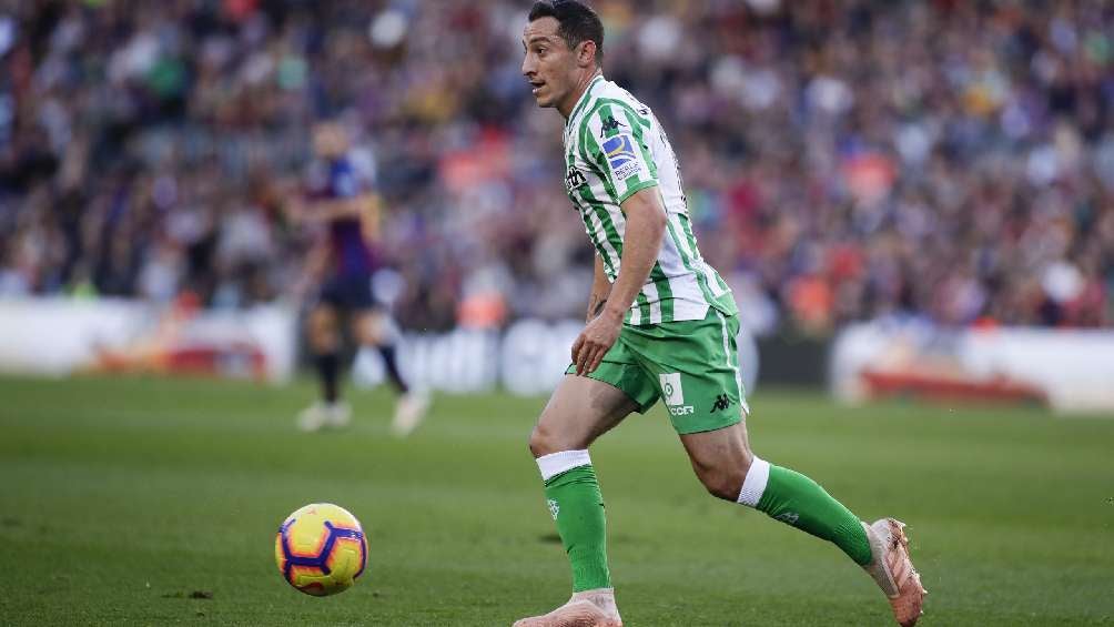 Guardado entró de cambio en la victoria del Betis ante el Rayo que les asegura Europa League