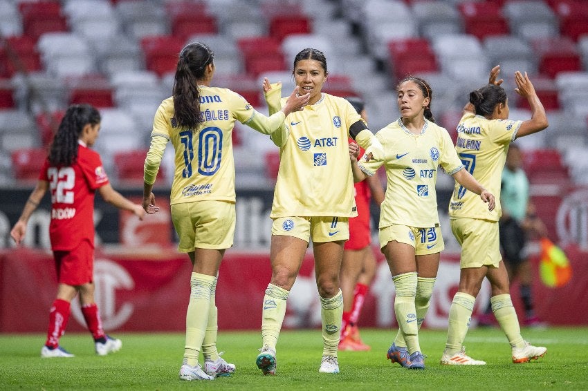 América Femenil en celebración de gol