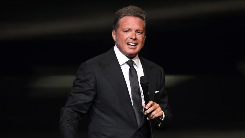 Luis Miguel en un concierto