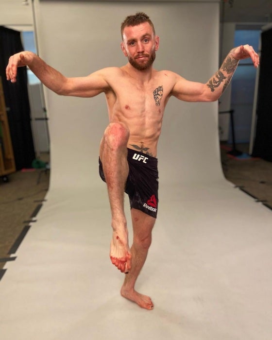 Elliott en una sesión de fotos para la UFC