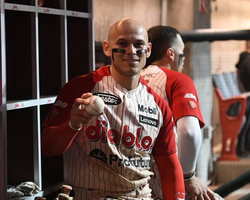 Mexico City, Mexico, July 18, 2021: Jesus Fabela #36 of the Diablos Rojos  catches the ball during the match between Diablos Rojos and Monclova  Acereros of the Mexican Baseball League at Alfredo