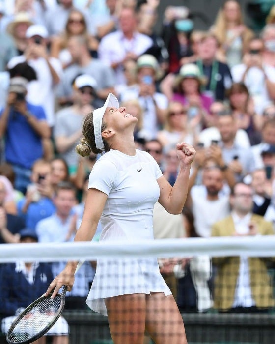 Simona Halep avanza a la semifinal en Wimbledon 2022