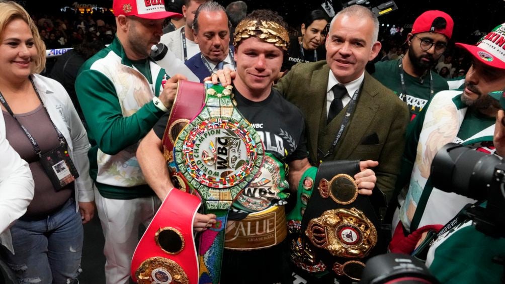 Canelo Álvarez tras la pelea con John Ryder