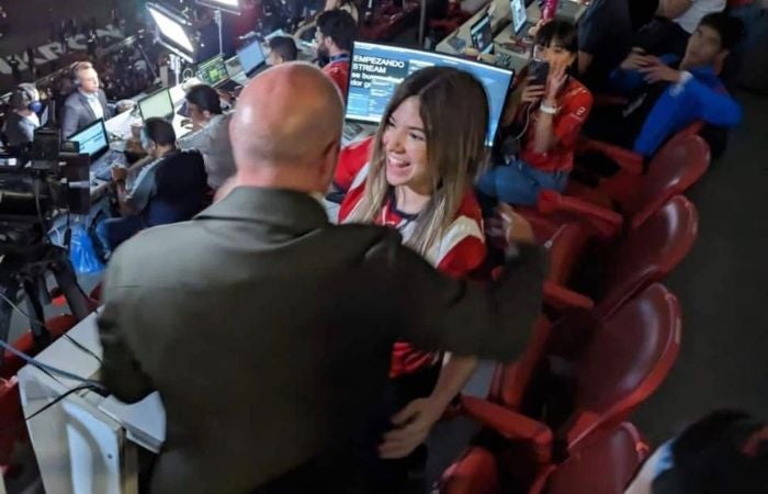 Luis García con Rivers en el Estadio Akron