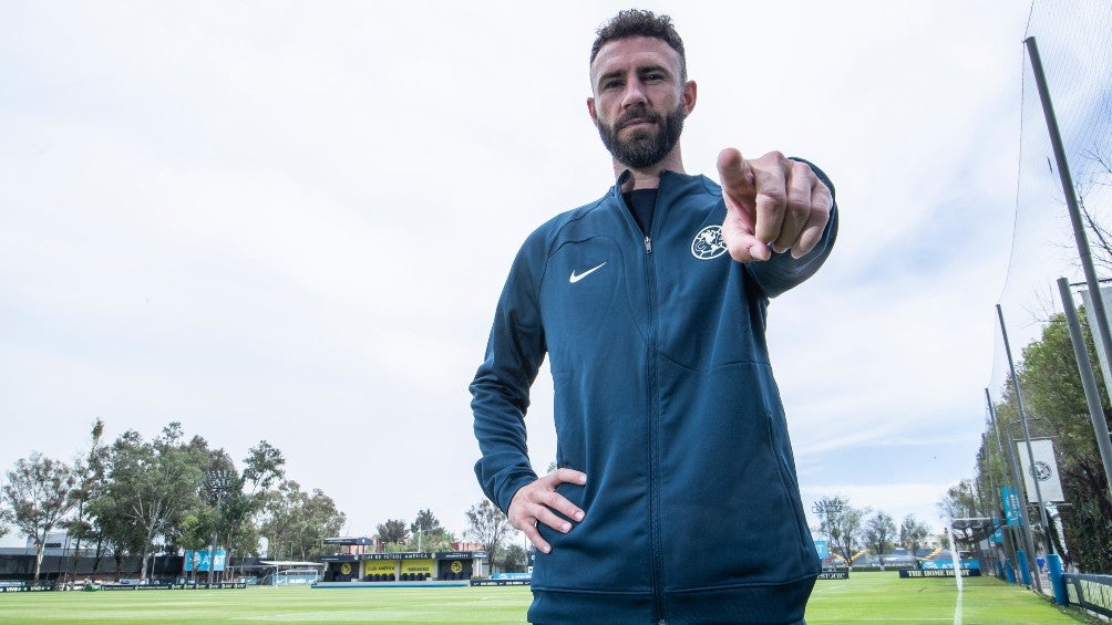 Miguel Layún pide a la afición del América entonar el 'Sarà perché ti amo' ante Chivas