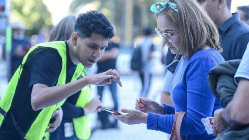 Muchos aficionados singuen sin tener su código QR