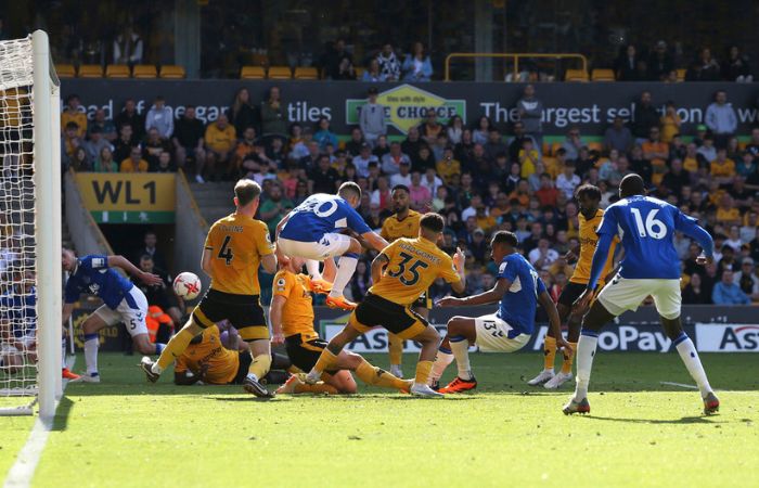 Gol de Yerry Mina ante el Wolverhampton