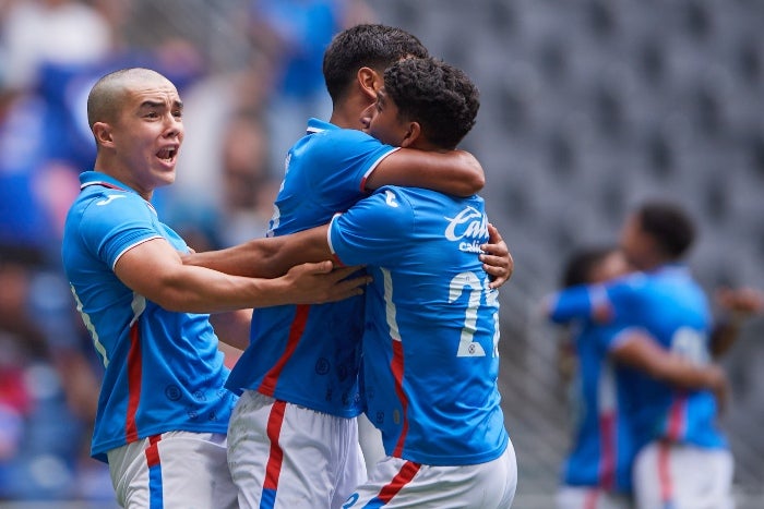 Cruz Azul empató en tiempo regular y alargó el partido