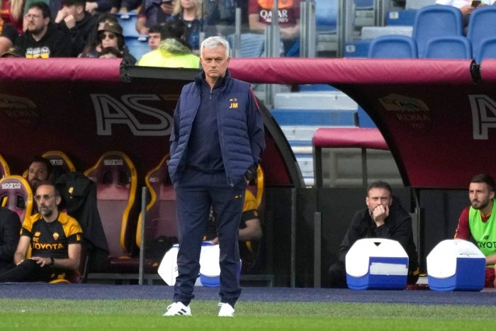 Mourinho habló sobre Dybala y su lesión