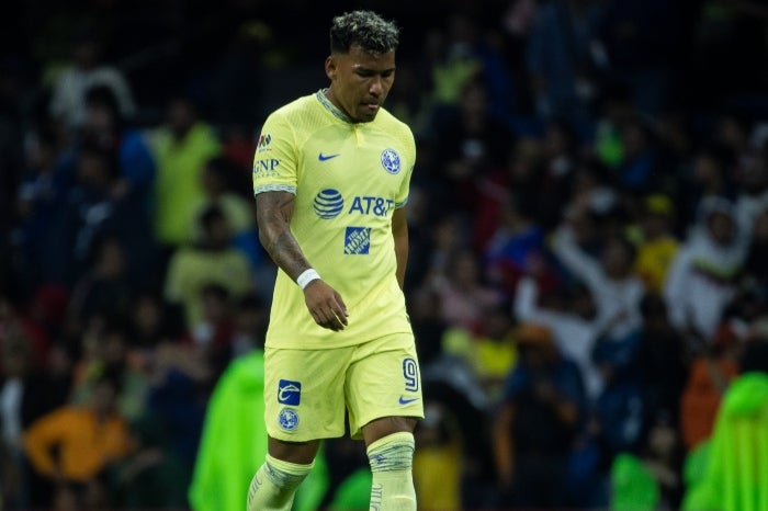 Roger Martínez no continuará en América