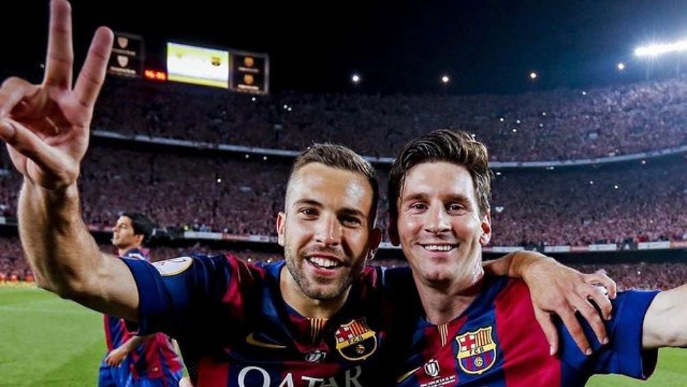 Leo Messi y Jordi Alba en el Camp Nou