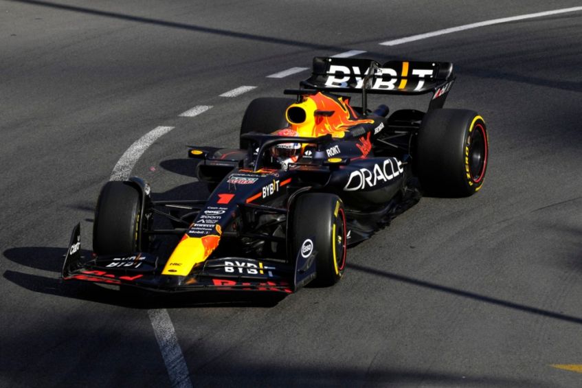 Max Verstappen durante las prácticas del GP de Mónaco 