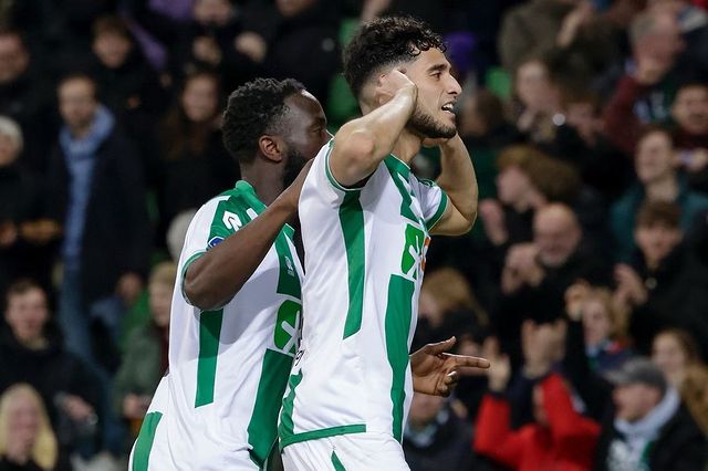 Ricardo Pepi celebrando un gol con el Groningen