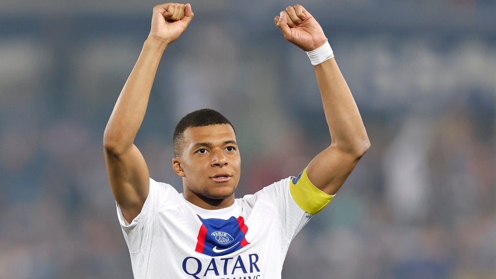 Mbappé en un partido del PSG