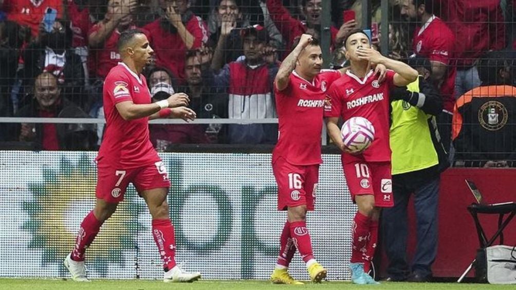 Leo Fernández luego de anotar gol con Toluca