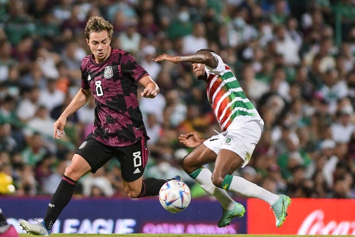 Córdova en el partido ante Surinam