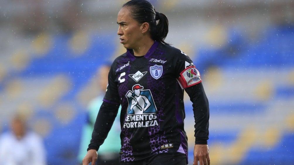 Mónica Ocampo pide concentración a Pachuca