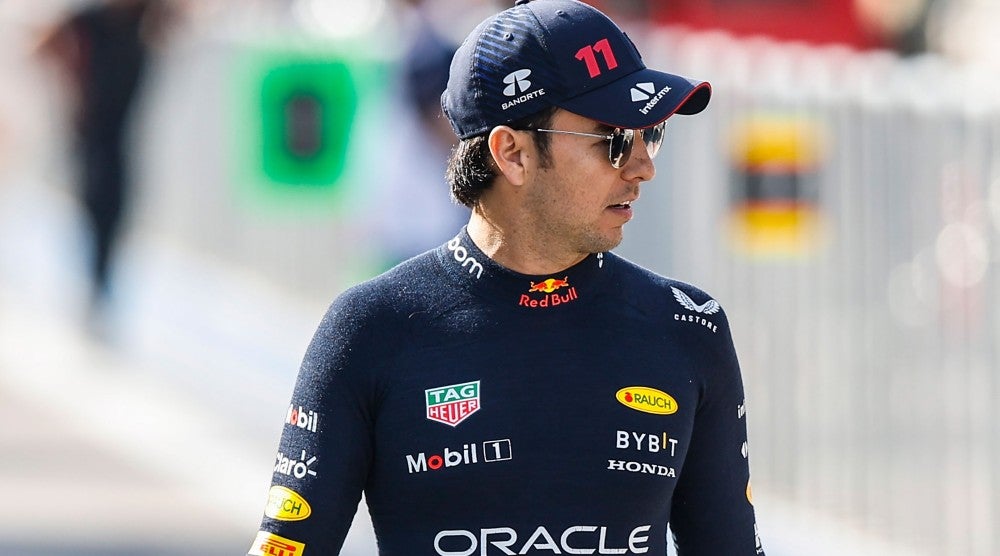 Checo Pérez previo a una carrera en la F1