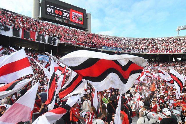 Hinchada de River Plate en el Estadio Monumental