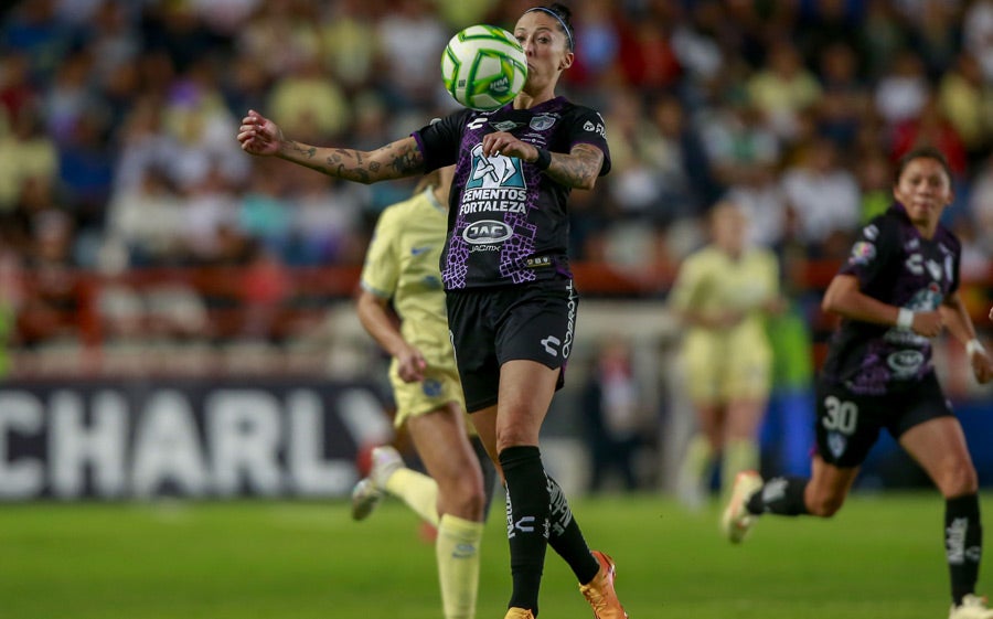 Jennifer Hermoso durante el partido