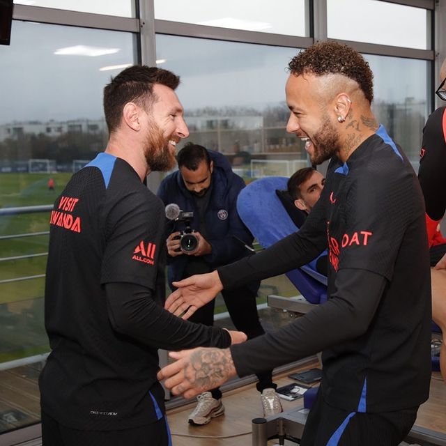 Neymar y Messi en entrenamiento de PSG