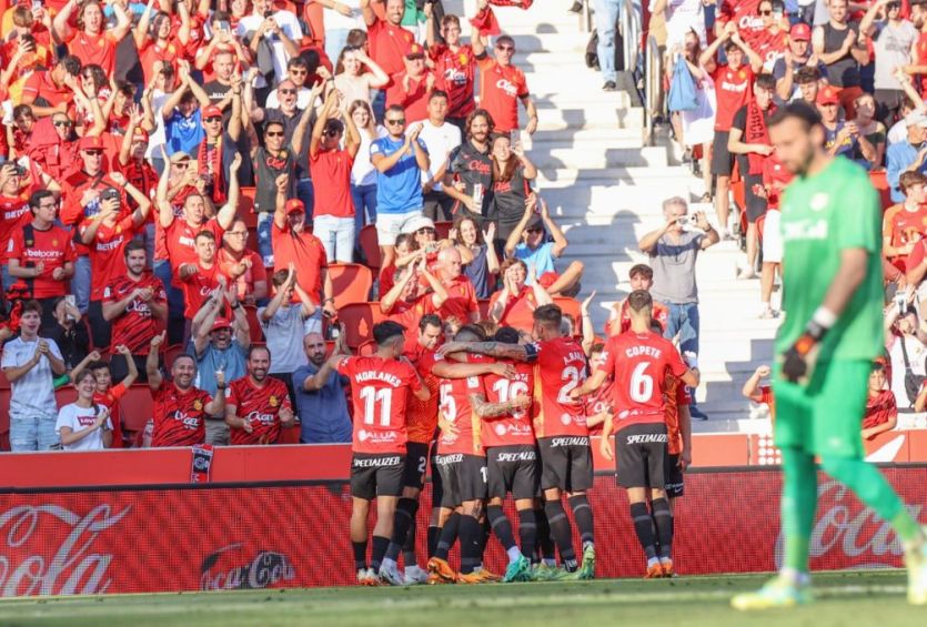 Jugadores del Mallorca festejan uno de los goles