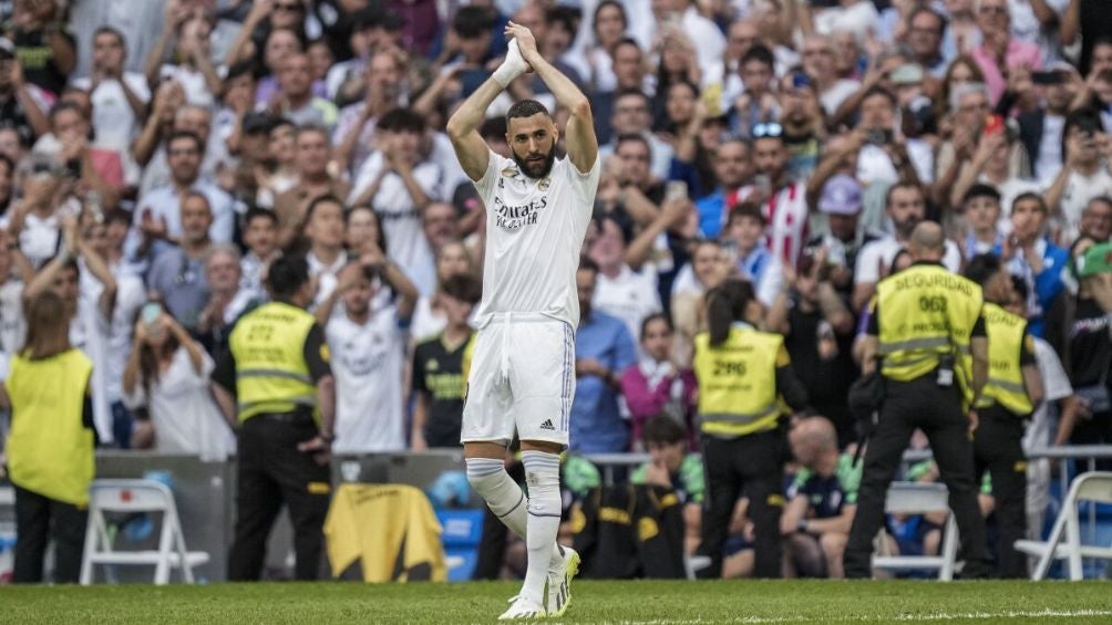 Benzema se despidió de la afición merengue el pasado domingo