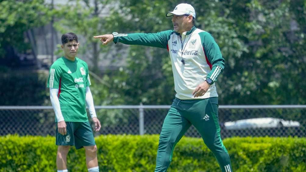 Gerardo Espinoza busca ganar el título con la Selección