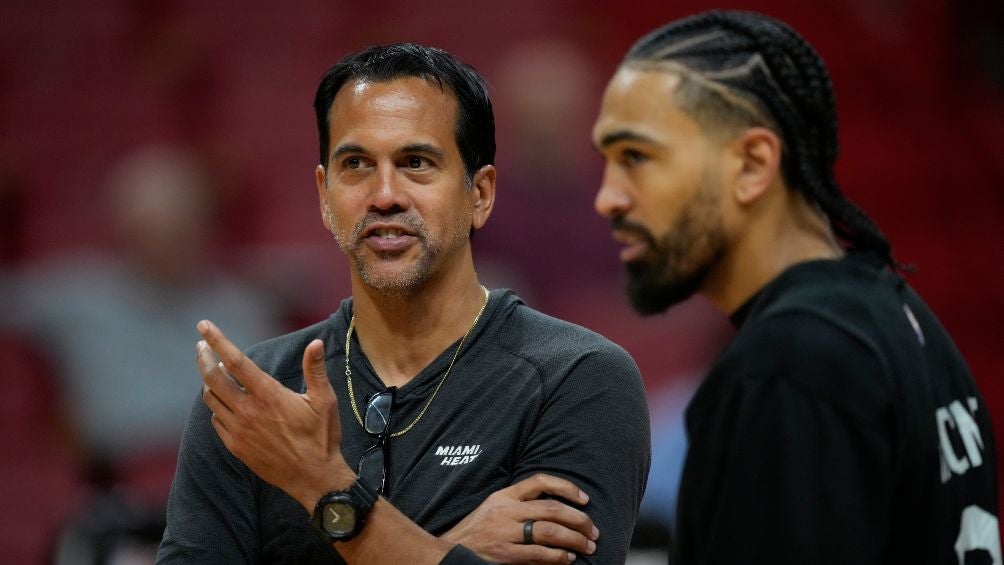 Spoelstra espera dar un nuevo plan en casa