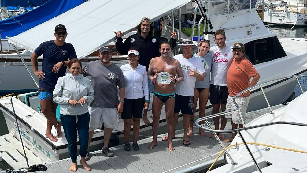 Ezequiel Becerril tras cruzar el Canal de Molokai