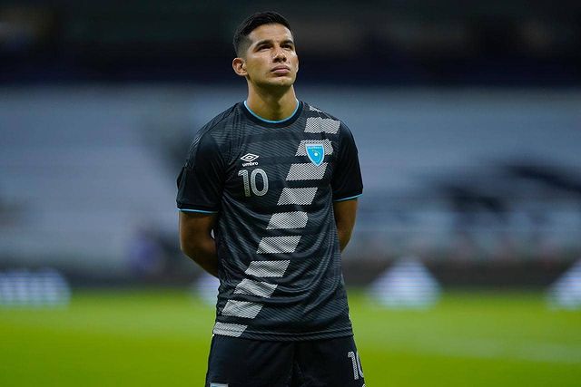 Antonio López con la Selección de Guatemala