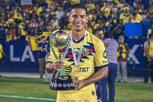 Antonio López campeón de campeones con América