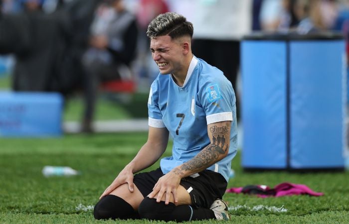 Jugador uruguayo llorando por el pase a la Final del Mundial