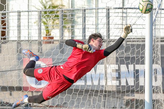 Sebastián Jurado en pretemporada con Cruz Azul