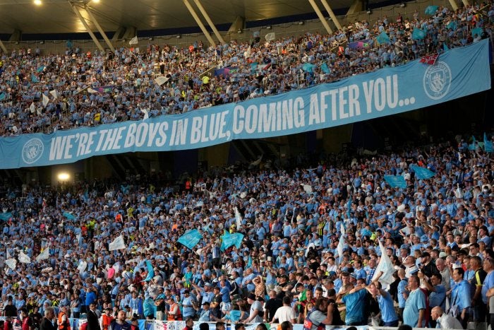 Fanáticos de Manchester City en la Final