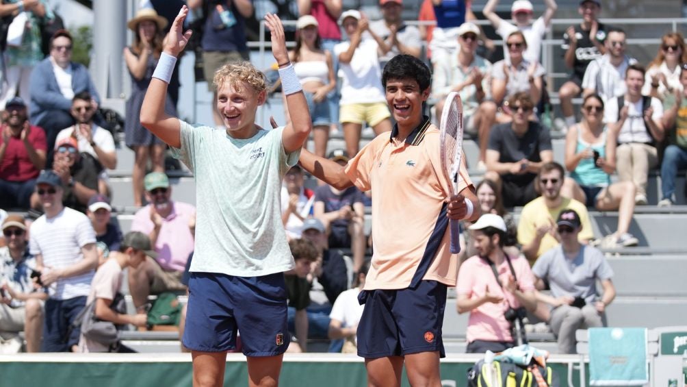 Pacheco celebra su título en Roland Garros