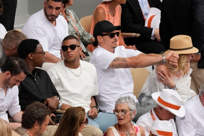 Kylian Mbappé y Zlatan Ibrahimovic en Roland Garros